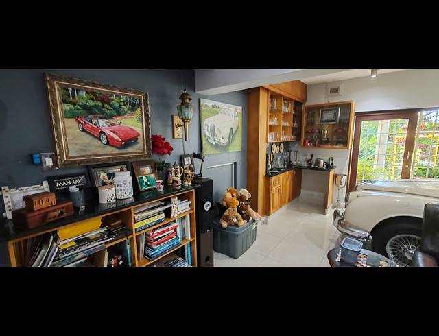 6 BEDROOM FREESTANDING FOR SALE IN ST MICHAELS ON SEA